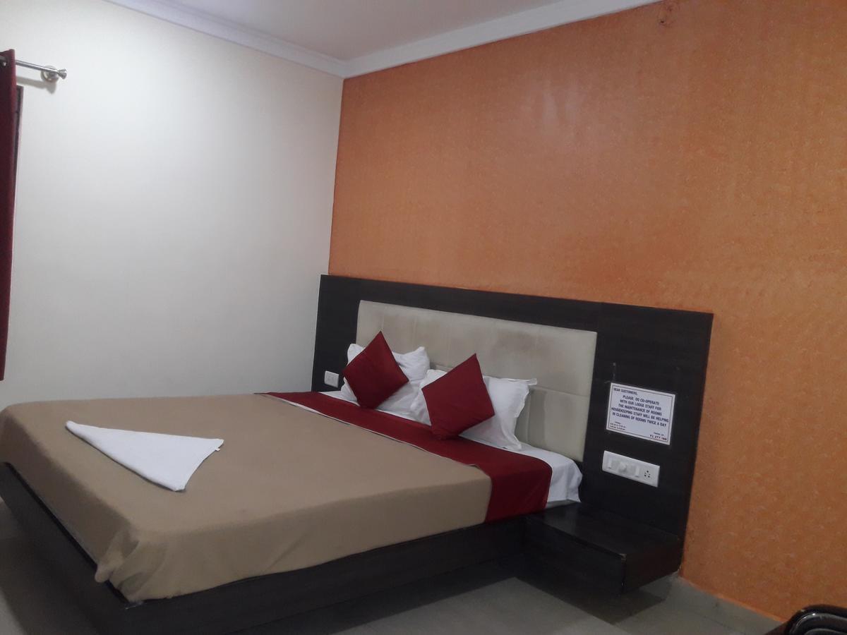 Vijaya Lakshmi Residency Hotel Bangalore Exterior photo