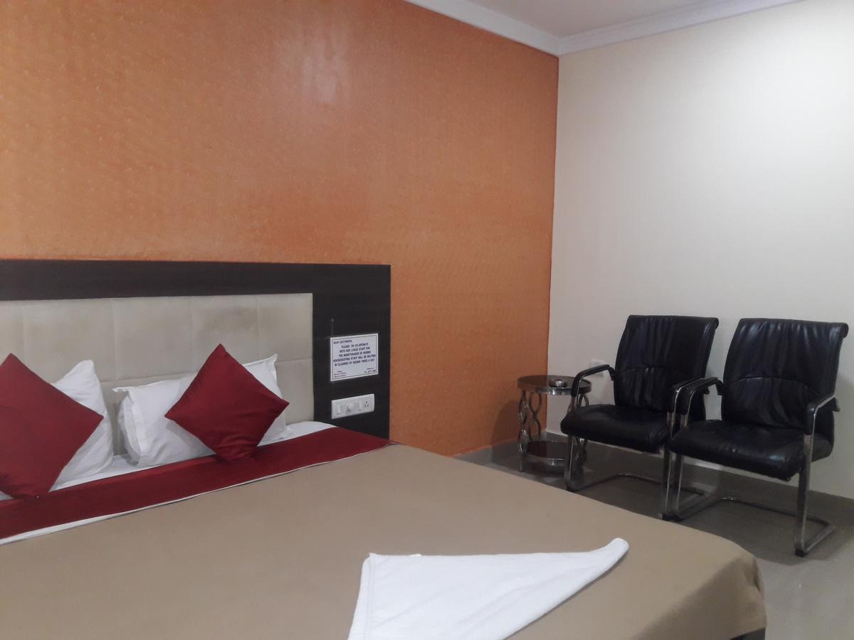 Vijaya Lakshmi Residency Hotel Bangalore Exterior photo