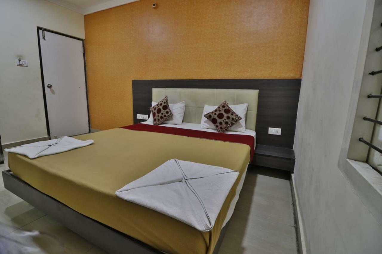 Vijaya Lakshmi Residency Hotel Bangalore Exterior photo
